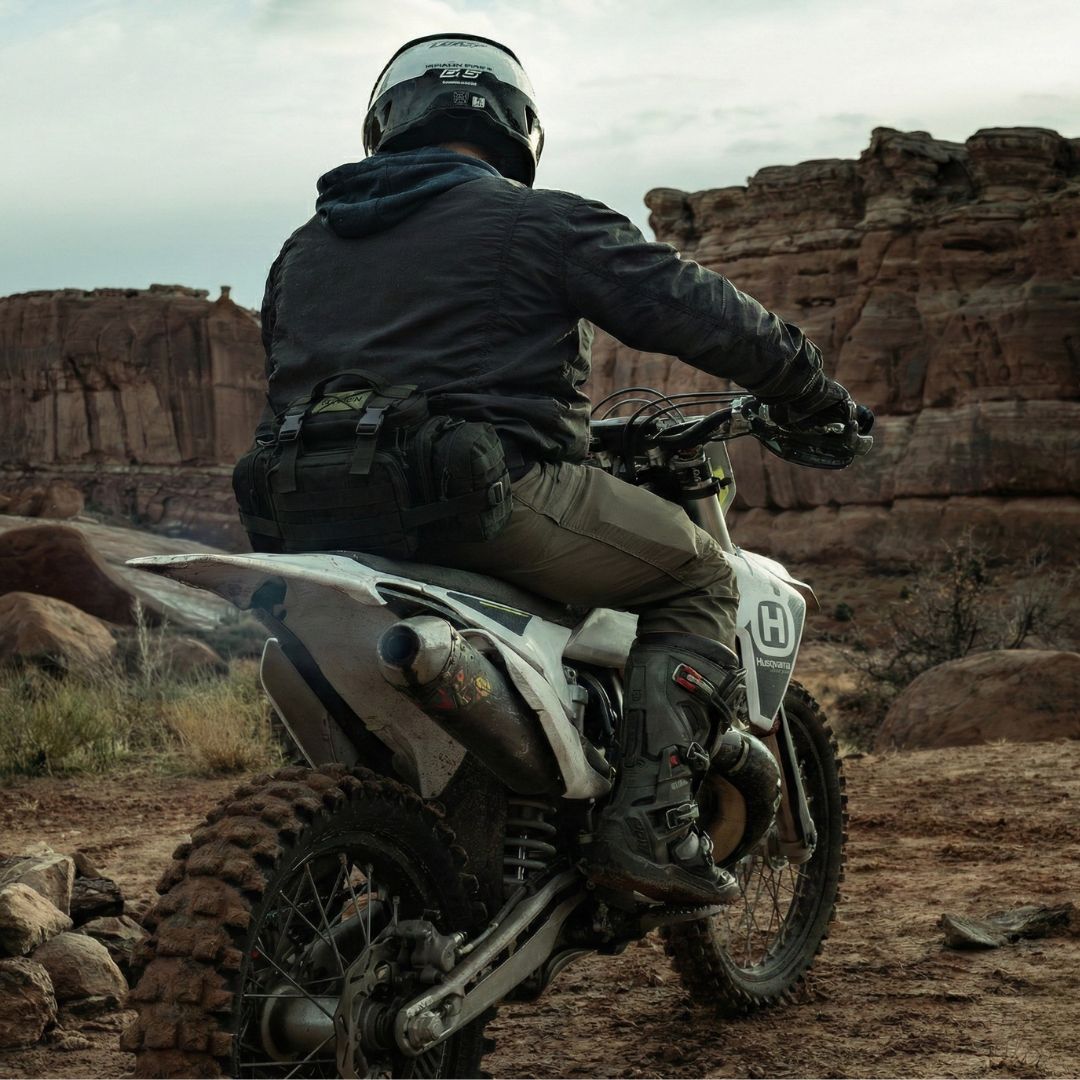 CHARLIE 20L en ruta — enduro